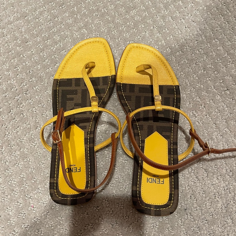 Brand new Fendi Yellow leather thong sandal with dust cover, no box